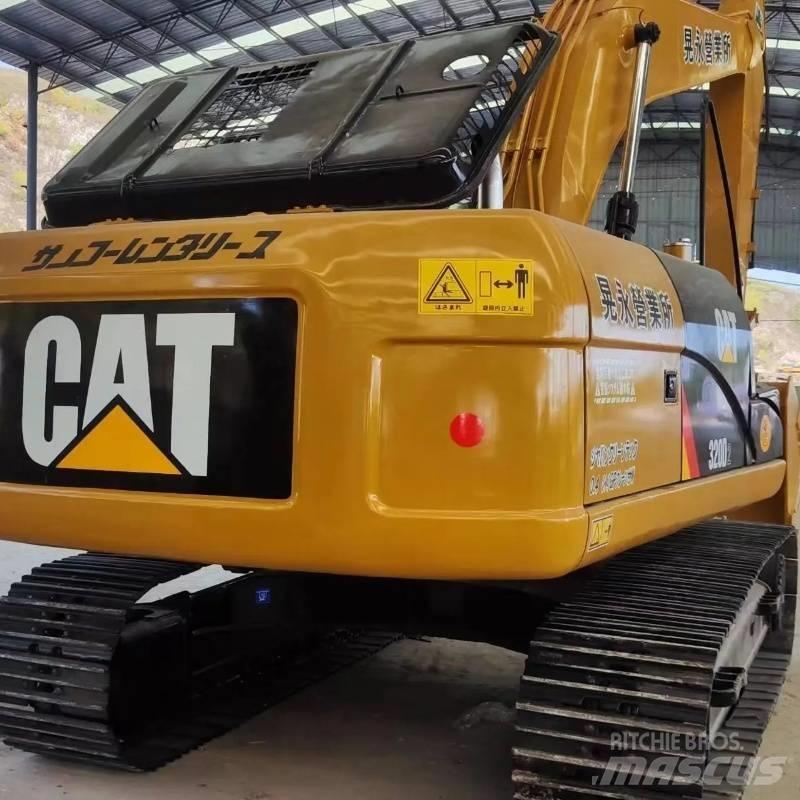 CAT 320D Telakaivukoneet