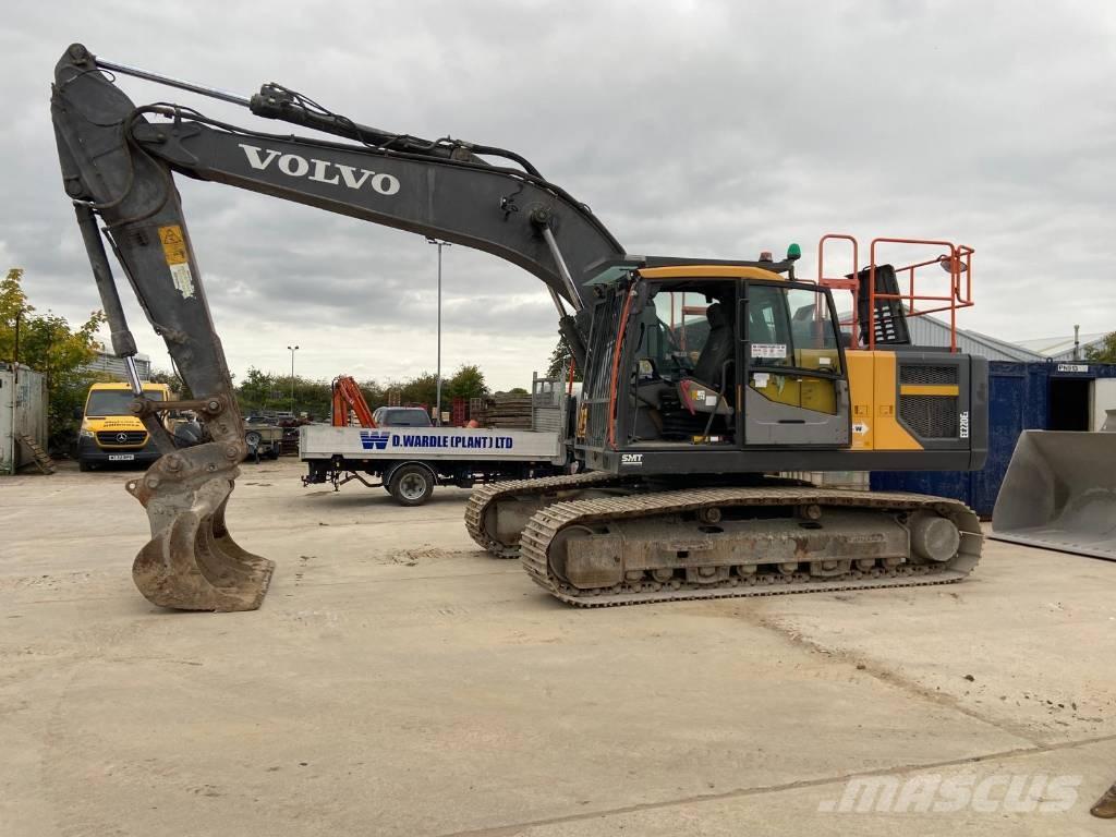Volvo EC220El Telakaivukoneet