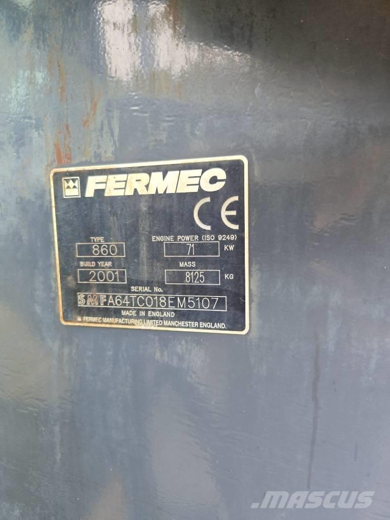 Fermec 860 Kaivurikuormaajat