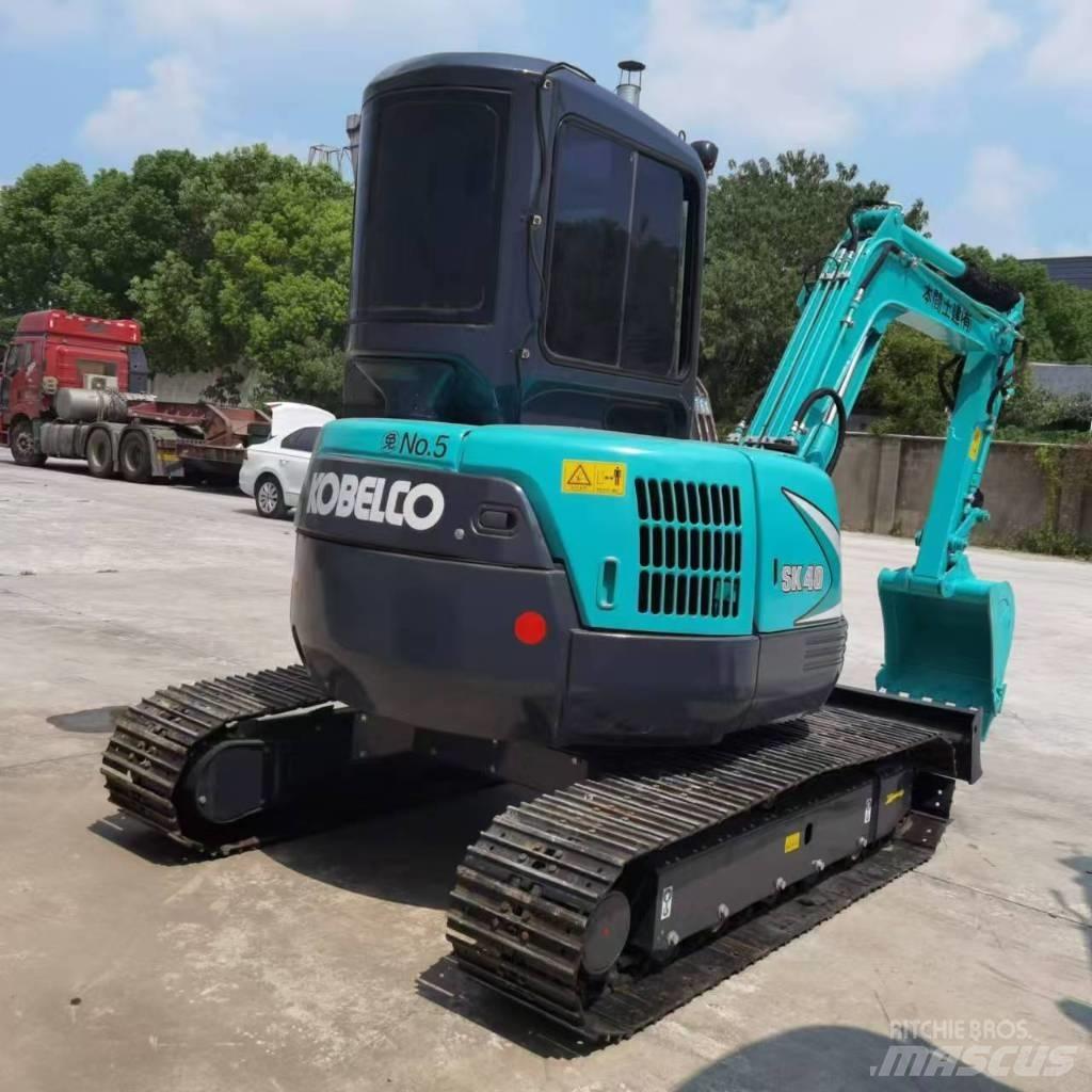 Kobelco SK 40 Minikaivukoneet < 7t