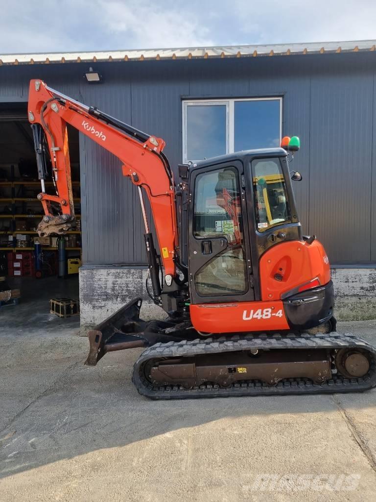Kubota U48 Minikaivukoneet < 7t