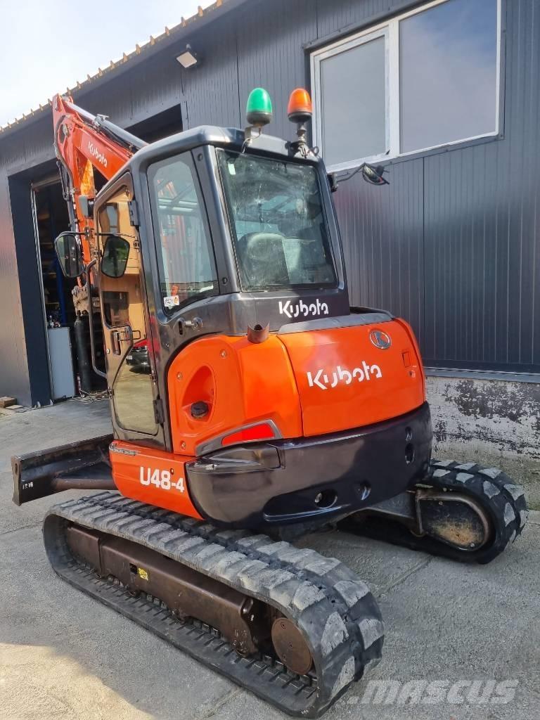 Kubota U48 Minikaivukoneet < 7t