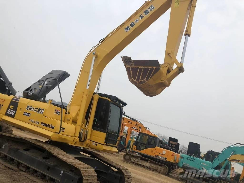 Komatsu 220-8 Telakaivukoneet