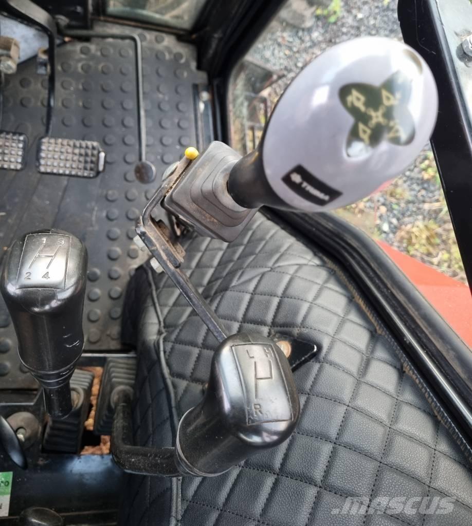 Case IH CS 75 Traktorit