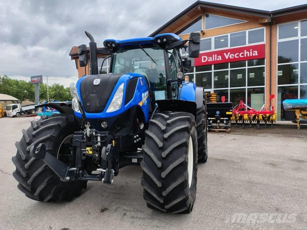 New Holland T 7.245 Traktorit