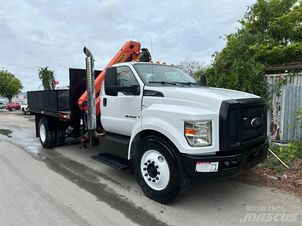 Ford F 750 SD Nosturiautot