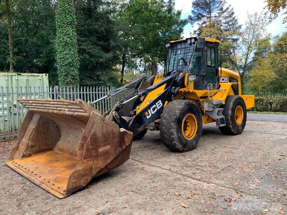 JCB 437 HT Pyöräkuormaajat