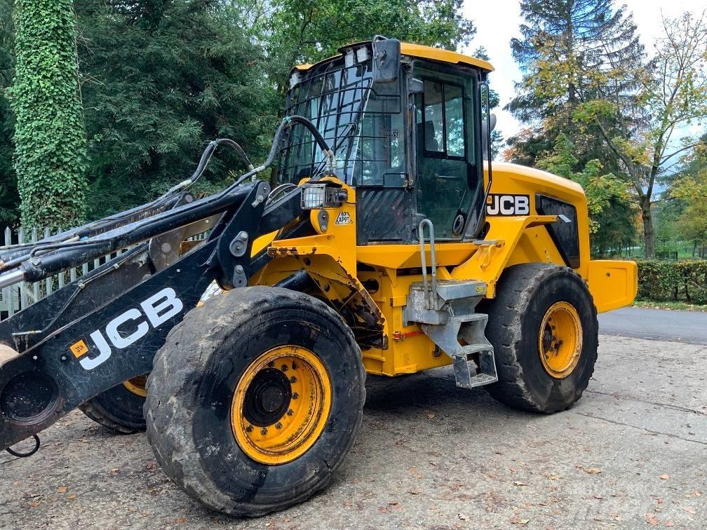 JCB 437 HT Pyöräkuormaajat