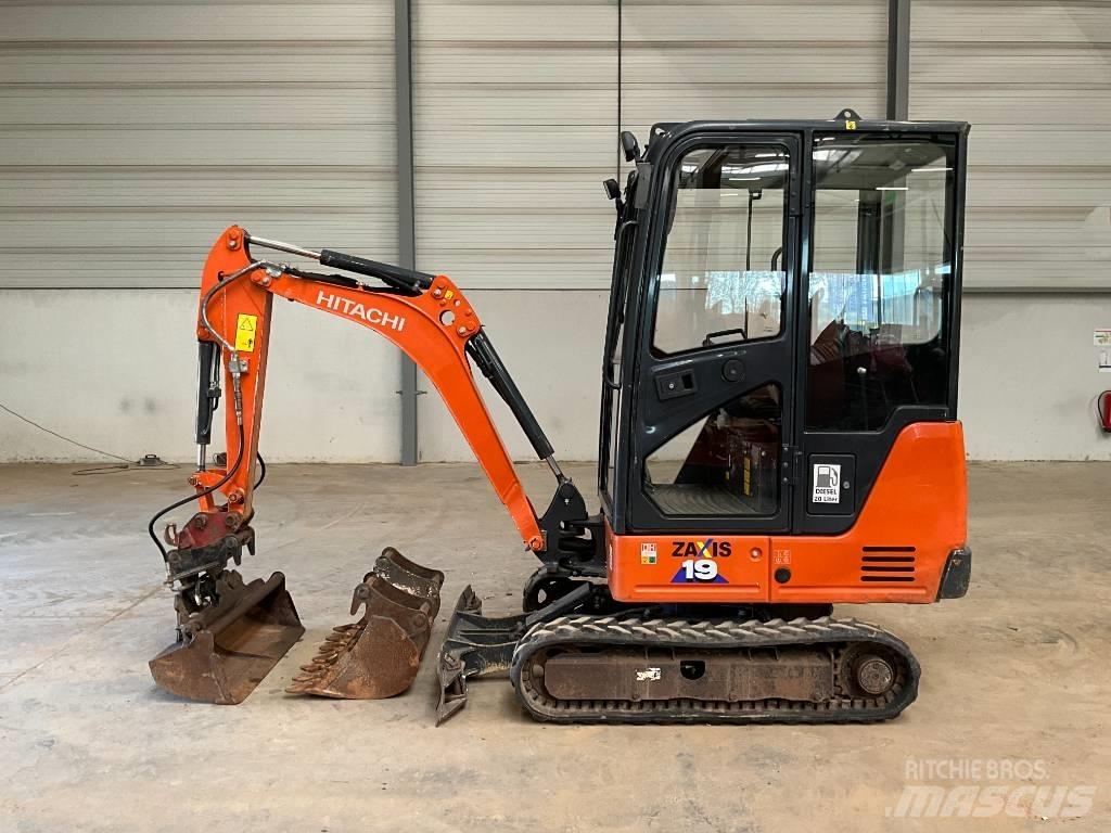 Hitachi ZX 19-6 CR Minikaivukoneet < 7t