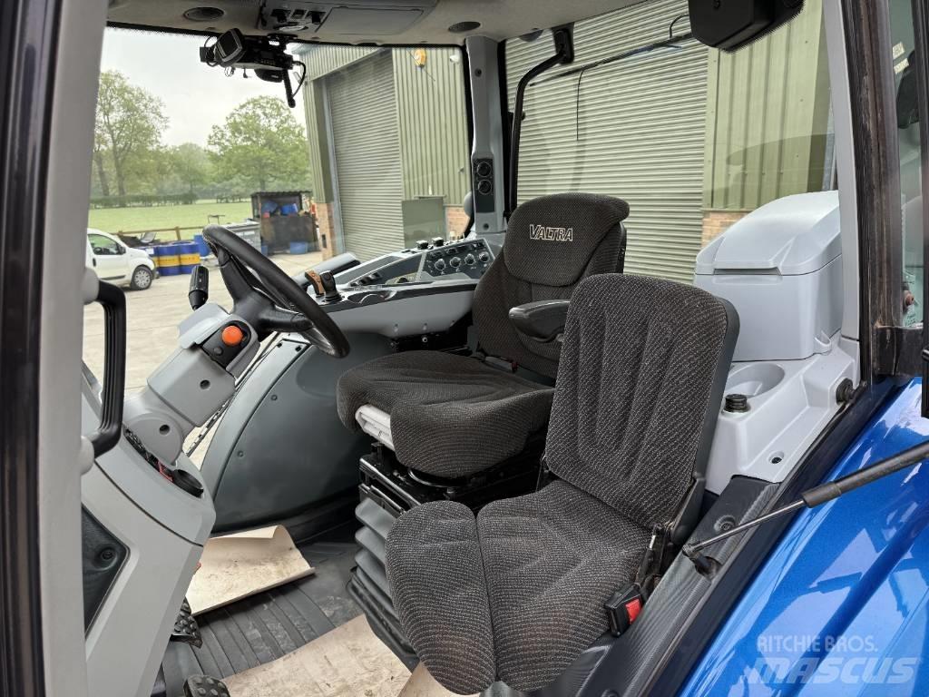 Valtra T 234 Versu Traktorit