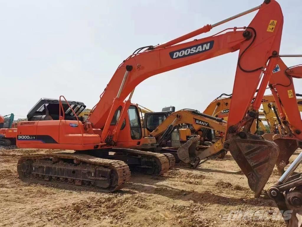 Doosan DH300LC-7 Telakaivukoneet