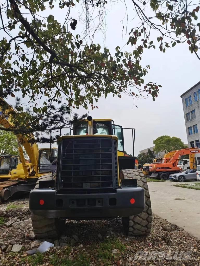 Komatsu WA 470-6 Pyöräkuormaajat