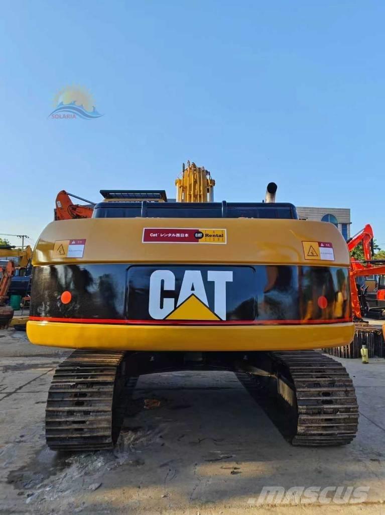 CAT 325 C Telakaivukoneet