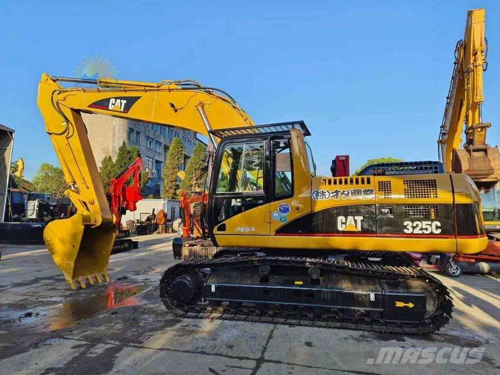 CAT 325 C Telakaivukoneet