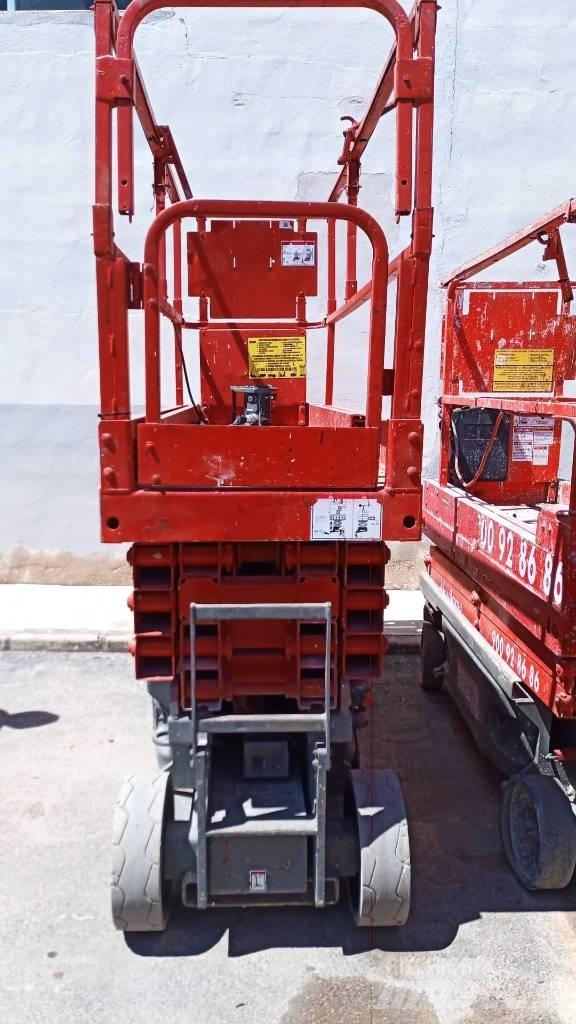 JLG 2630 ES Saksilavat