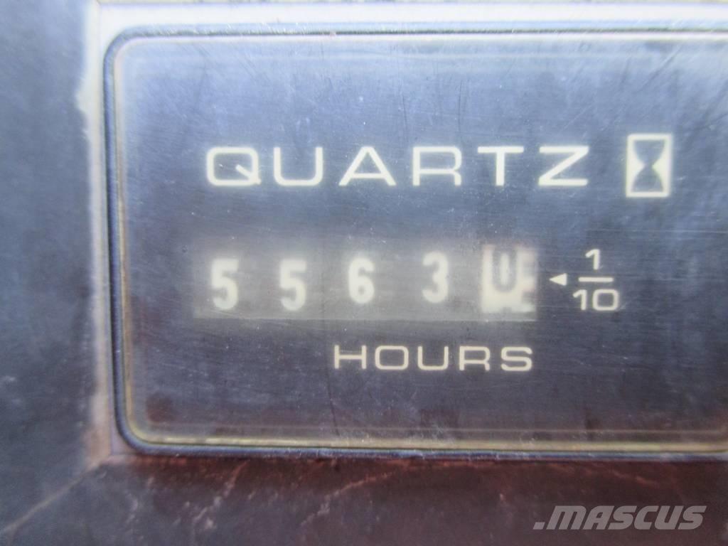 JLG 860 SJ Teleskooppipuominostimet