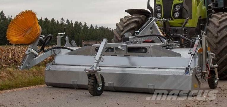  Kehrmaschine Typ 600 Harjat / harjakauhat