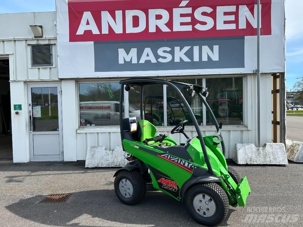 Avant 225 Liukuohjatut kuormaajat