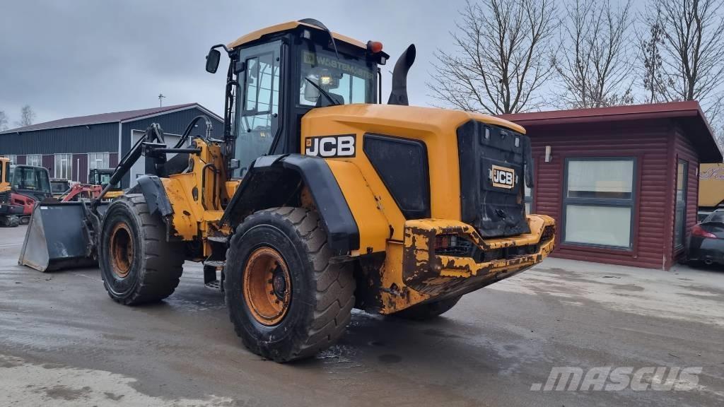 JCB 437 HT Pyöräkuormaajat