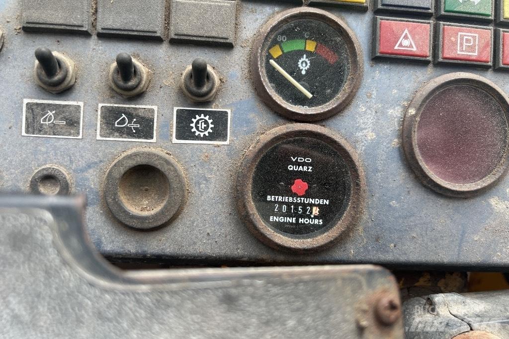 Volvo BM 4400 Pyöräkuormaajat