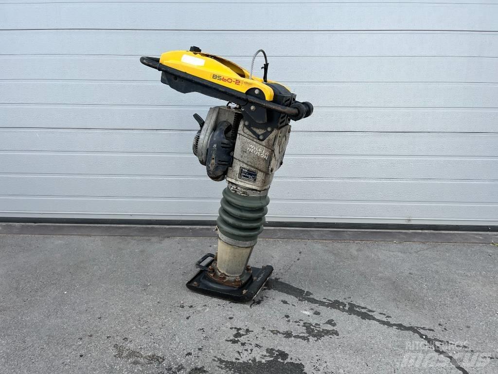 Wacker BS60 Stamp Täryvasarat