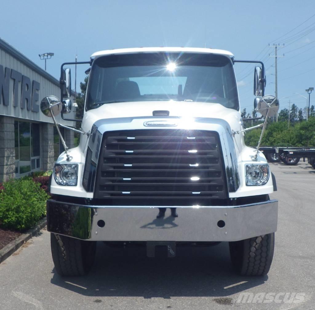 Freightliner 114 SD Kuorma-autoalustat