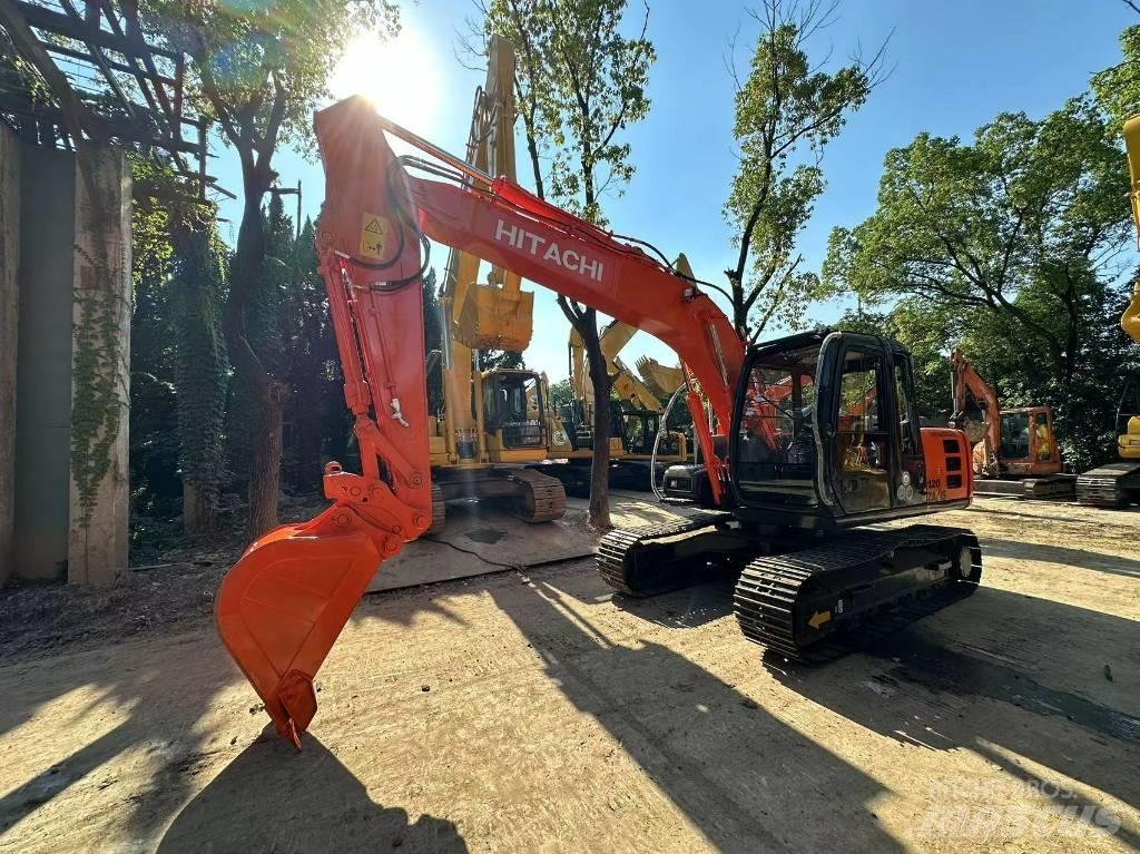 Hitachi ZX 120 Telakaivukoneet