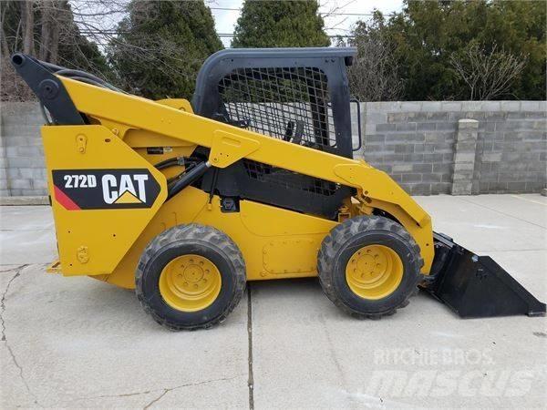 CAT 272 D Liukuohjatut kuormaajat
