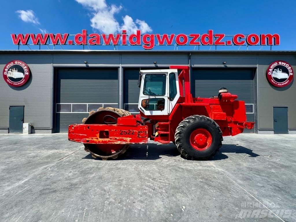 Hamm 2522 DS Yksivalssijyrät