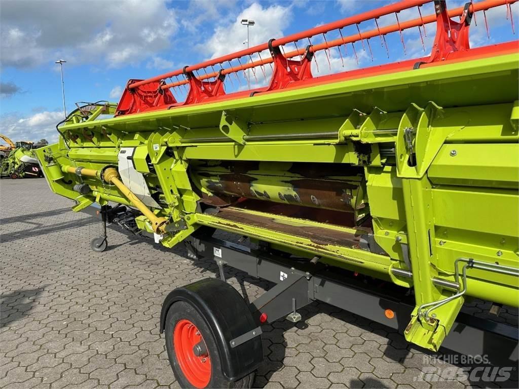 CLAAS Lexion 6800 Leikkuupuimurit
