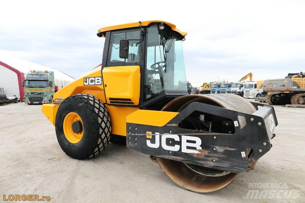 JCB VM 117 Tiivistyskoneet