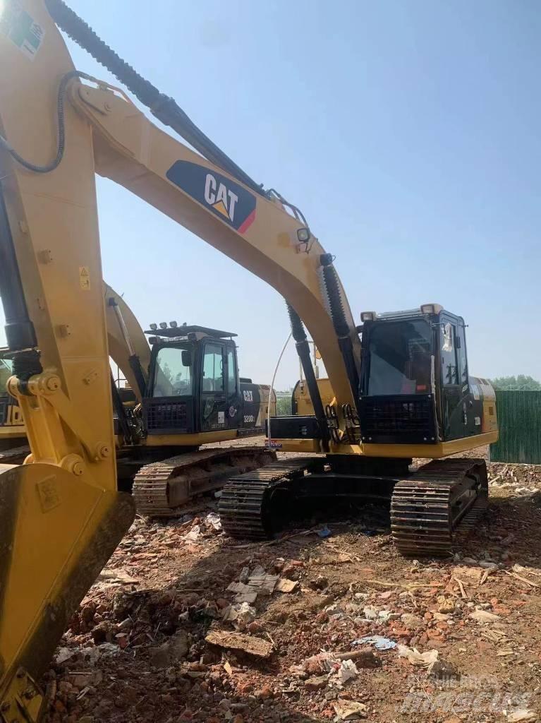 CAT 320 D Telakaivukoneet