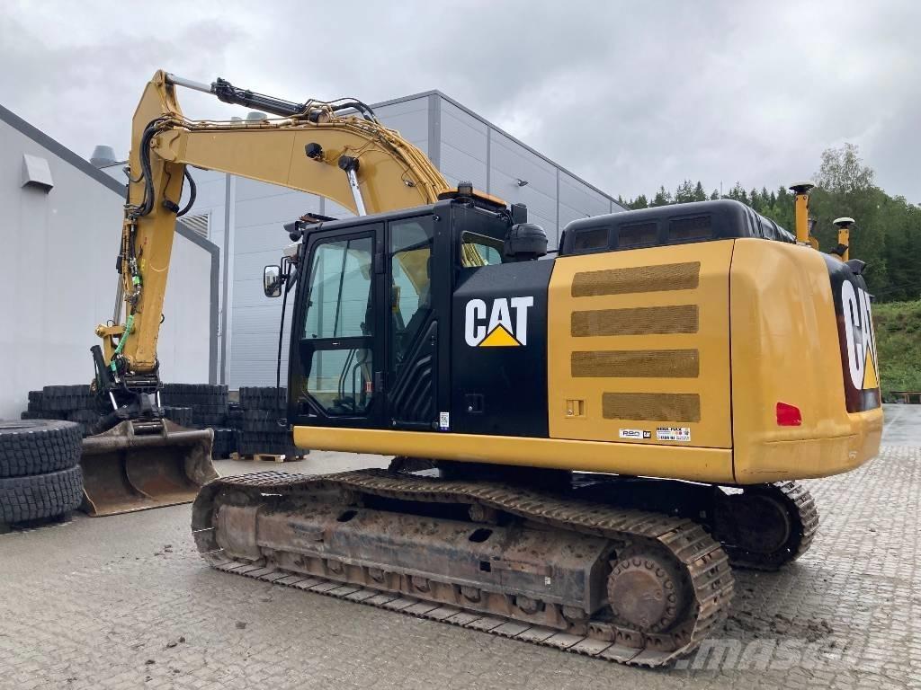 CAT 326 F L Telakaivukoneet