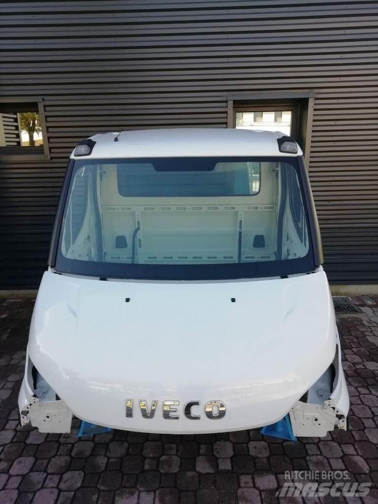 Iveco DAILY Euro 6 Ohjaamot ja sisustat