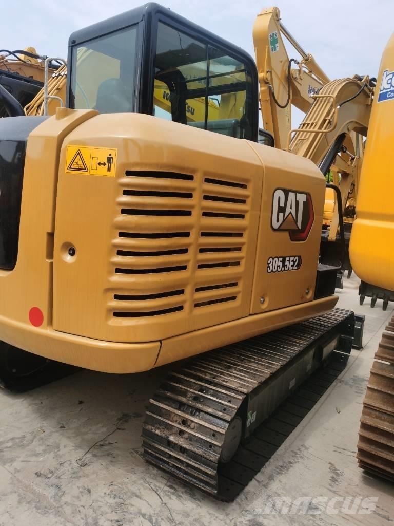CAT 305.5 E2 Minikaivukoneet < 7t