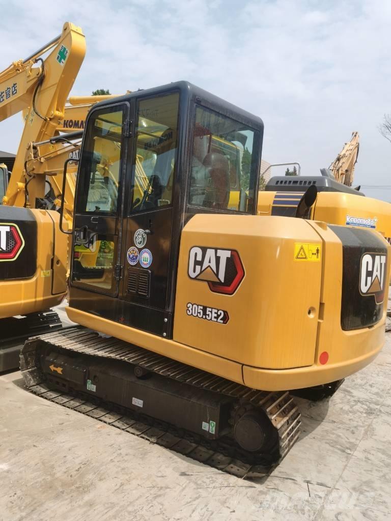 CAT 305.5 E2 Minikaivukoneet < 7t