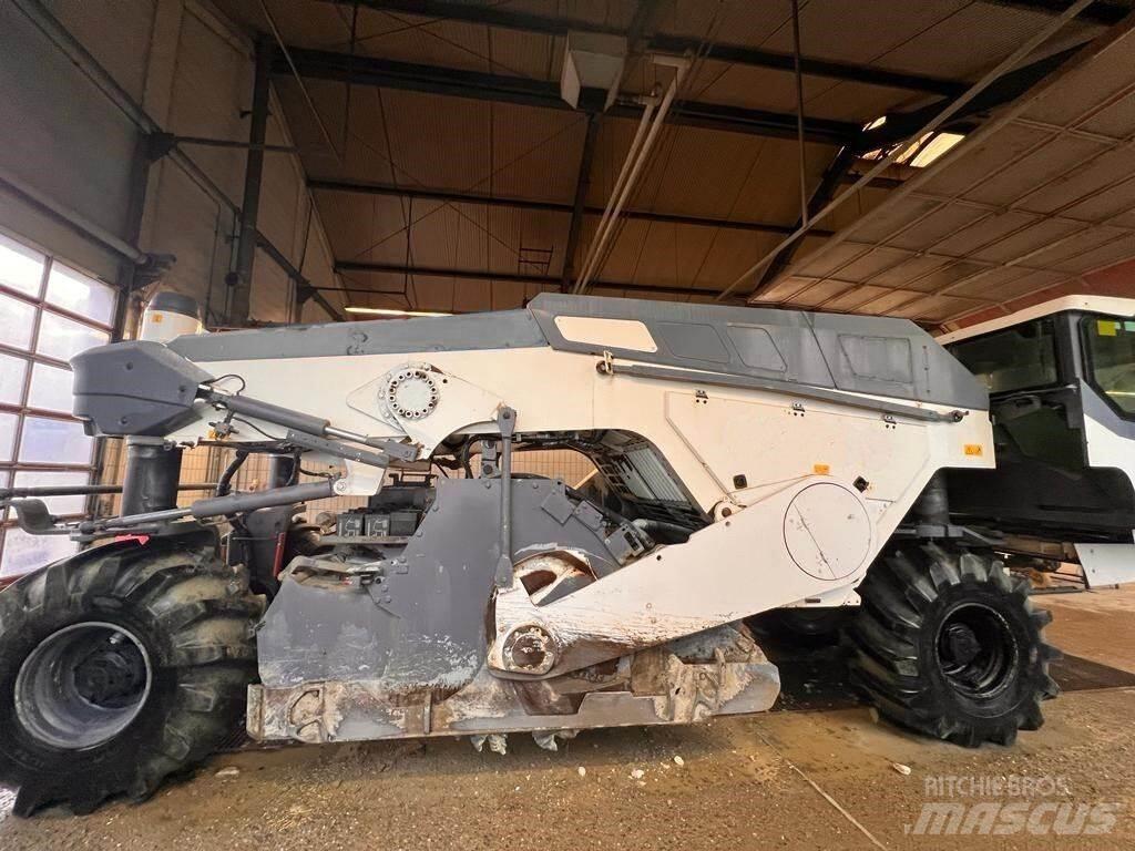 Wirtgen WR240i Muut