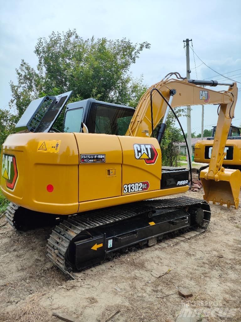 CAT 313D2GC Midikaivukoneet 7t - 12t
