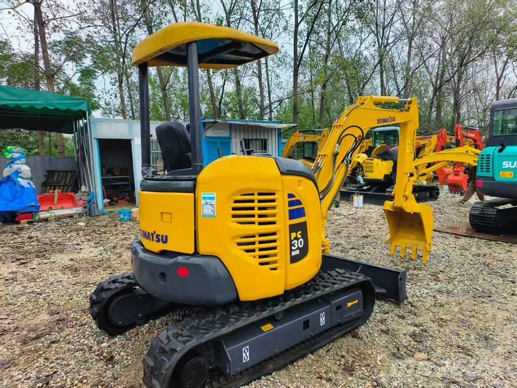 Komatsu PC 30 Minikaivukoneet < 7t