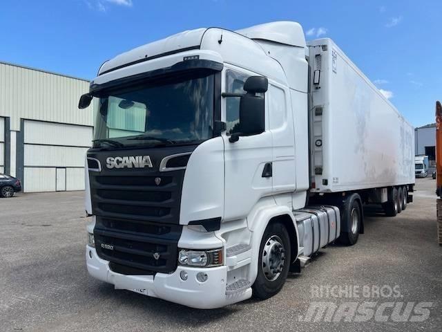 Scania R 520 Vetopöytäautot