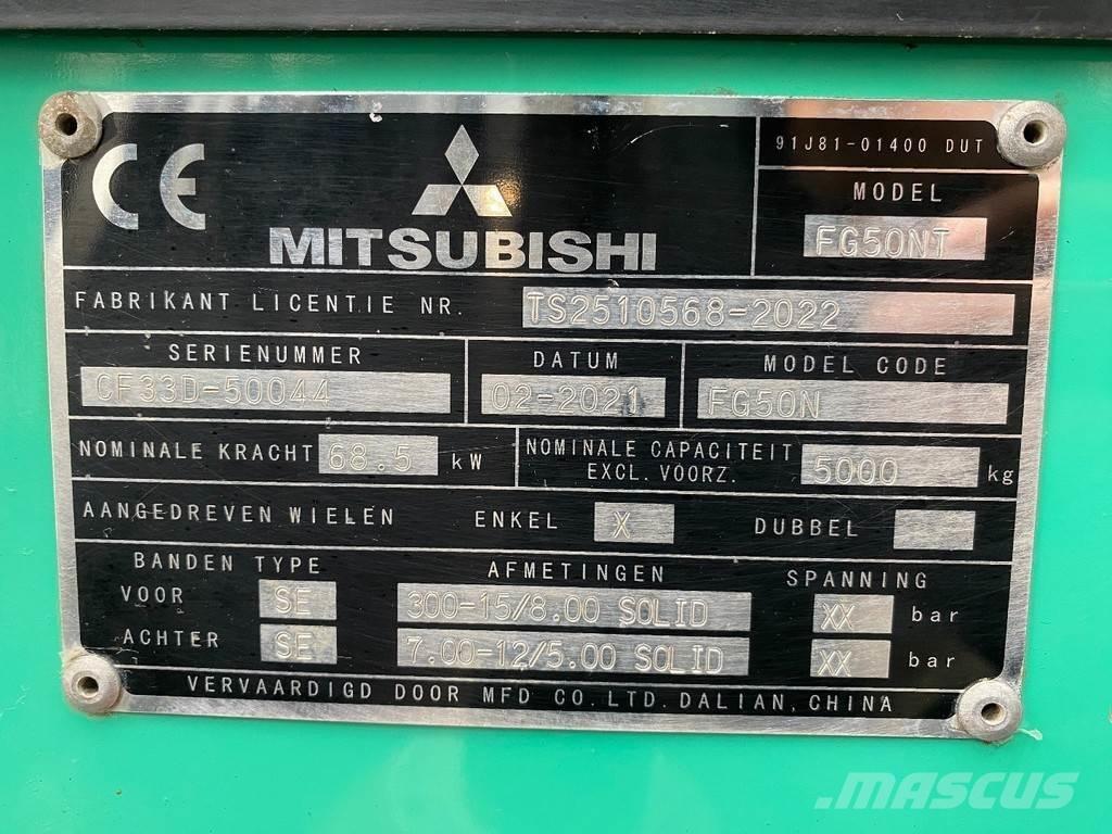 Mitsubishi FG50NT Nestekaasutrukit