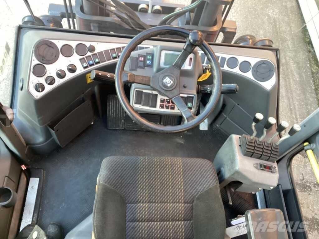 Kalmar DCF55-6H Dieseltrukit