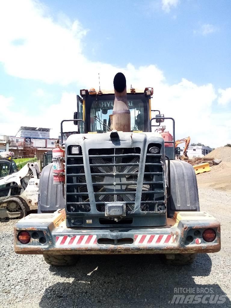 Hyundai HL 757-9 Pyöräkuormaajat