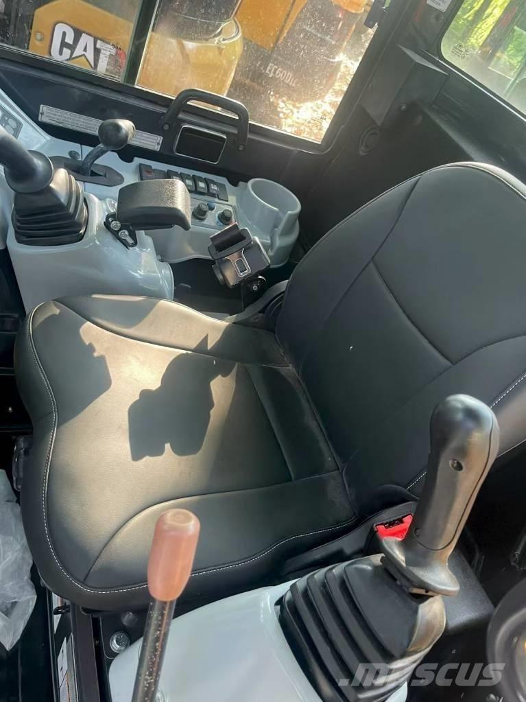 Yanmar vio35-6B Minikaivukoneet < 7t