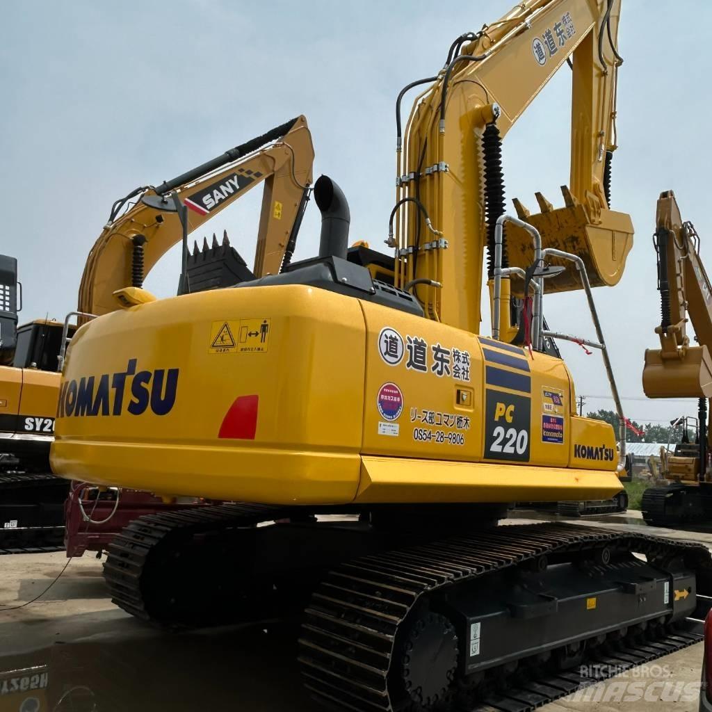 Komatsu 220-8 Telakaivukoneet