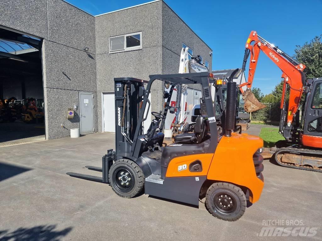 Doosan d30nxp Dieseltrukit