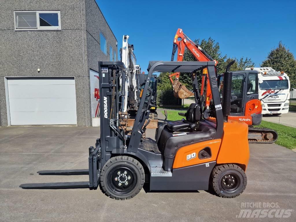 Doosan d30nxp Dieseltrukit
