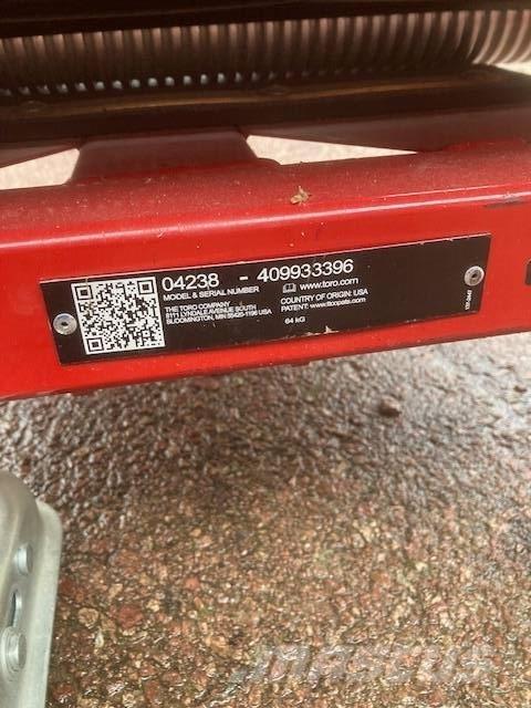 Toro 1021 Perässäkäveltävät leikkurit