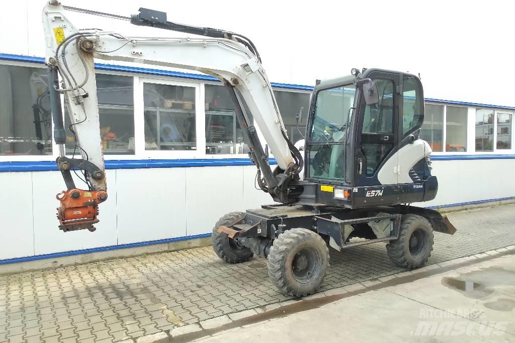 Bobcat W57 Pyöräkaivukoneet