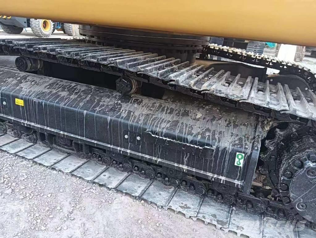 CAT 324 D2L Telakaivukoneet